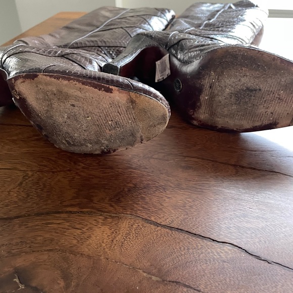 FRYE brown snakeskin boots (size 9 GUC) - Picture 5 of 11